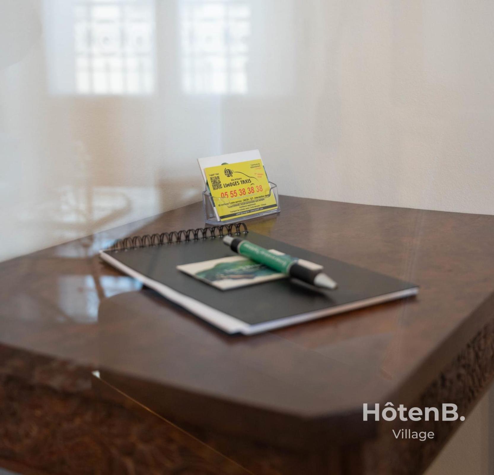 "Les Effrontes" Louis Blanc Charming Apartment リモージュ エクステリア 写真