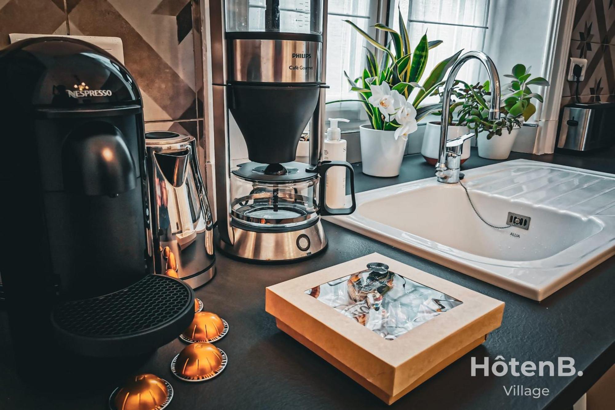"Les Effrontes" Louis Blanc Charming Apartment リモージュ エクステリア 写真