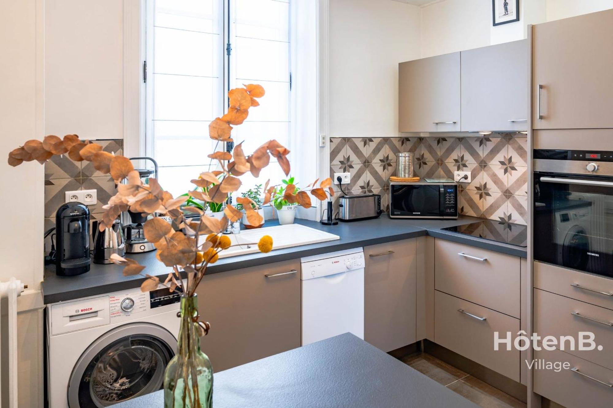 "Les Effrontes" Louis Blanc Charming Apartment リモージュ エクステリア 写真